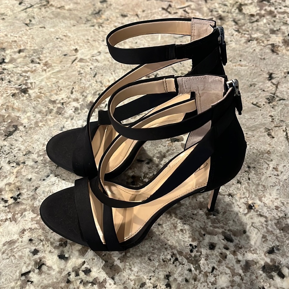 Black high heels shoe